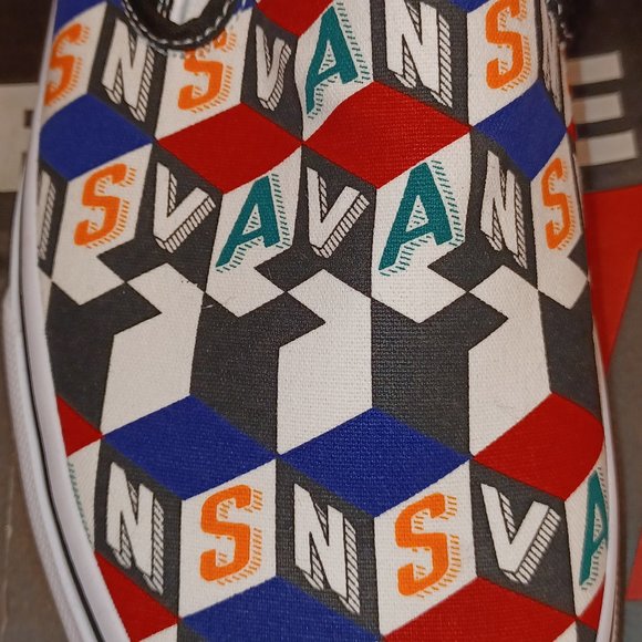 Vans Men's 9.5 Classic Slip On Checker Cube Multi True White VN0A33TB42X - Picture 14 of 14